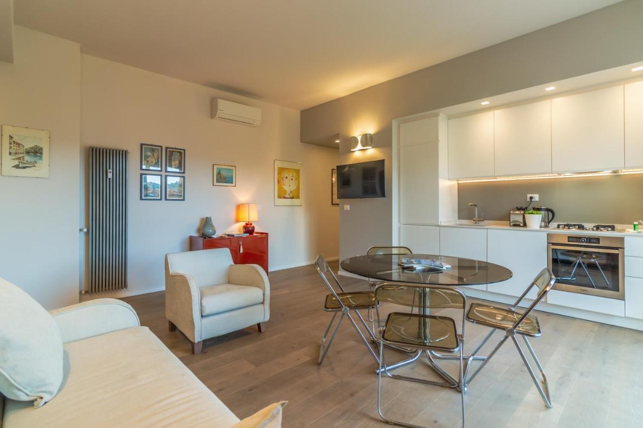 Casa Brigitte Comfort, Vista E Parcheggio ゾアーリ エクステリア 写真