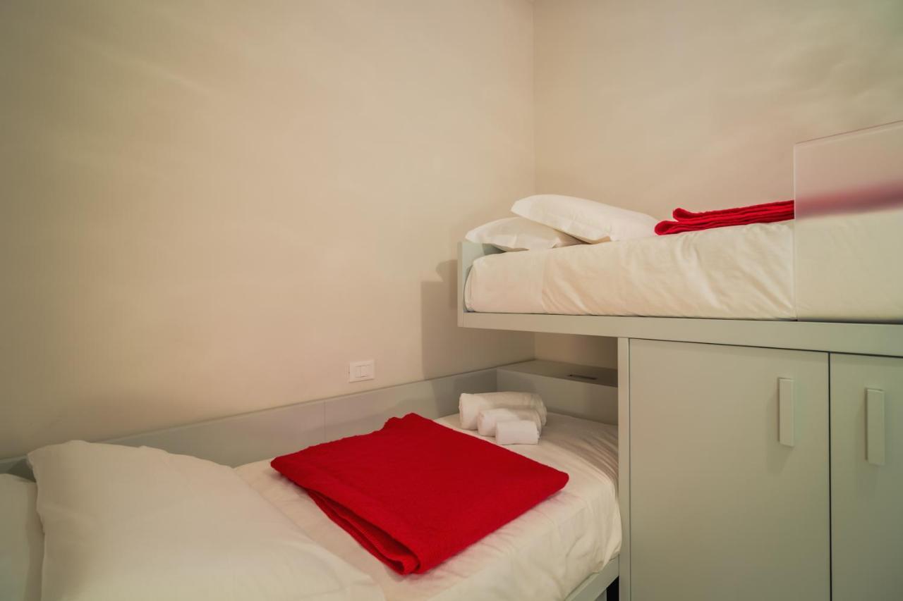 Casa Brigitte Comfort, Vista E Parcheggio ゾアーリ エクステリア 写真